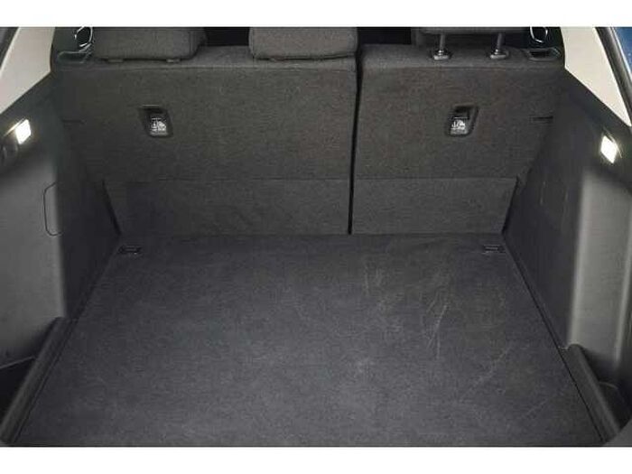 Honda HR-V Hybrid 1.5 h i-MMD e:HEV Elegance SUV 5dr Petrol Hybrid CVT Euro 6 (s/s) (131 ps) 