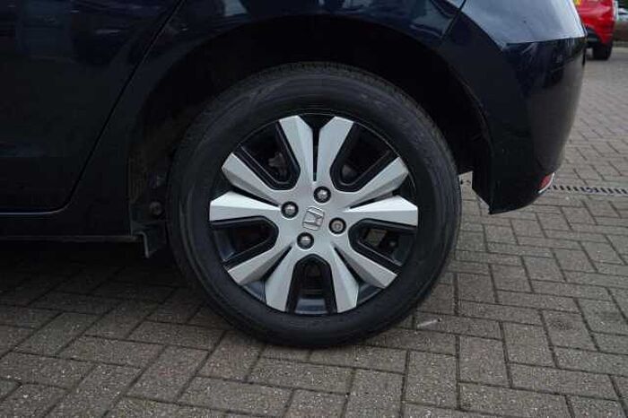 Honda Jazz Hybrid 1.5 h i-MMD SR Hatchback 5dr Petrol Hybrid eCVT Euro 6 (s/s) (107 ps) 