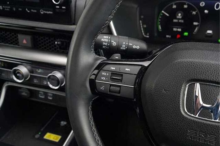 Honda CR-V Hybrid 2.0 h i-MMD Elegance SUV 5dr Petrol Hybrid eCVT 4WD Euro 6 (s/s) (184 ps) 