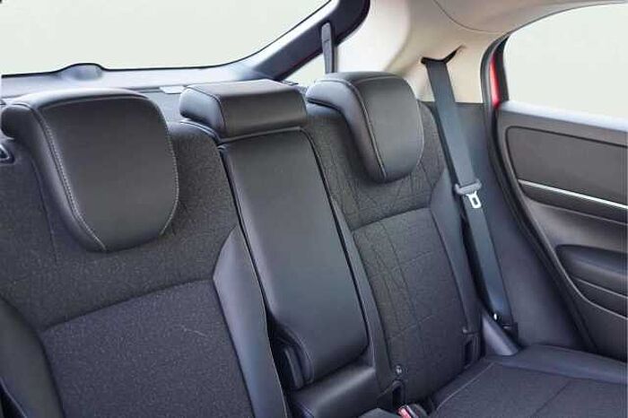 Honda HR-V Hybrid 1.5 h i-MMD Advance SUV 5dr Petrol Hybrid CVT Euro 6 (s/s) (131 ps) 