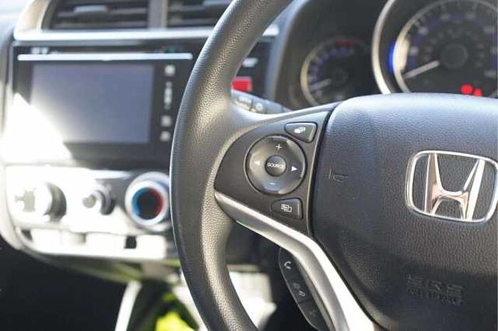 Honda Jazz 1.3 i-VTEC SE Hatchback 5dr Petrol Manual Euro 6 (s/s) (102 ps) 