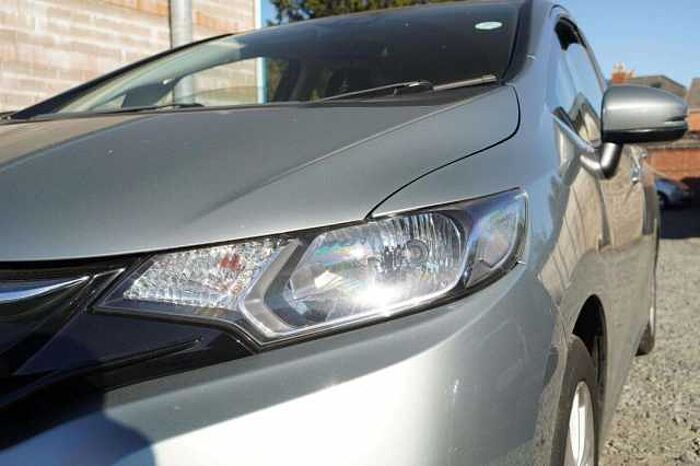 Honda Jazz 1.3 i-VTEC SE Hatchback 5dr Petrol Manual Euro 6 (s/s) (102 ps) 