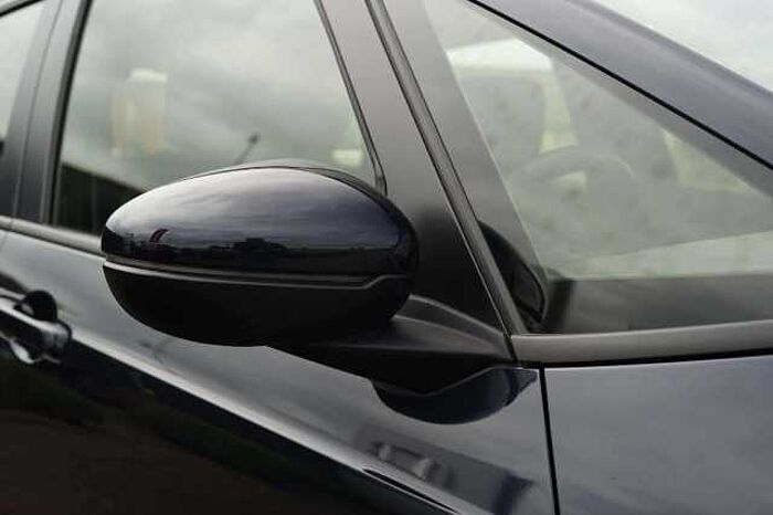 Honda Jazz Hybrid 1.5 h i-MMD Elegance Hatchback 5dr Petrol Hybrid eCVT Euro 6 (s/s) (122 ps) 