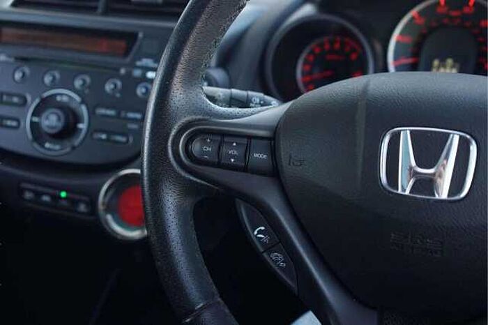 Honda Jazz 1.4 i-VTEC EXL Hatchback 5dr Petrol Manual Euro 5 (99 ps) 