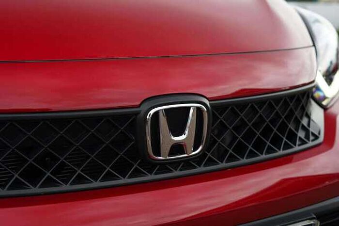 Honda Jazz Hybrid 1.5 h i-MMD Elegance Hatchback 5dr Petrol Hybrid eCVT Euro 6 (s/s) (122 ps) 