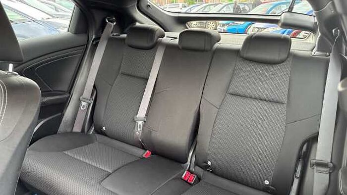Honda Civic 1.8 i-VTEC Sport (Navi) Hatchback 5dr Petrol Auto Euro 6 (142 ps) 