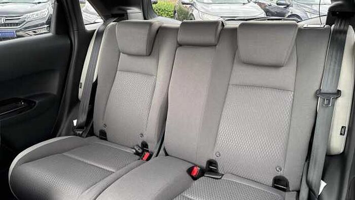 Honda Jazz Hybrid 1.5 h i-MMD Crosstar EX Hatchback 5dr Petrol Hybrid eCVT Euro 6 (s/s) (109 ps) 