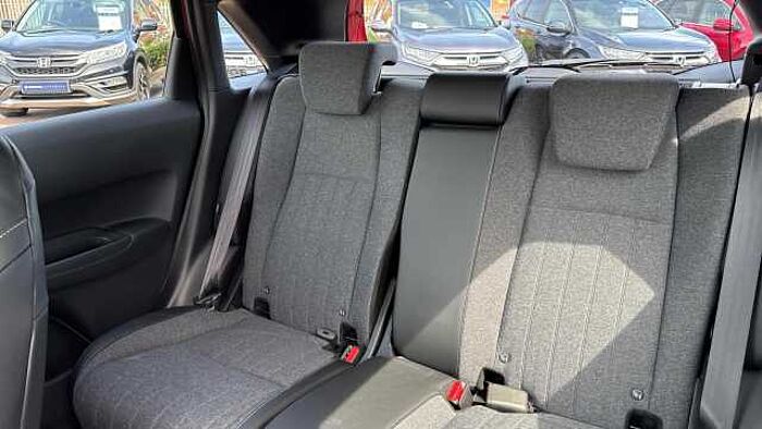 Honda Jazz Hybrid 1.5 h i-MMD Advance Hatchback 5dr Petrol Hybrid eCVT Euro 6 (s/s) (122 ps) 