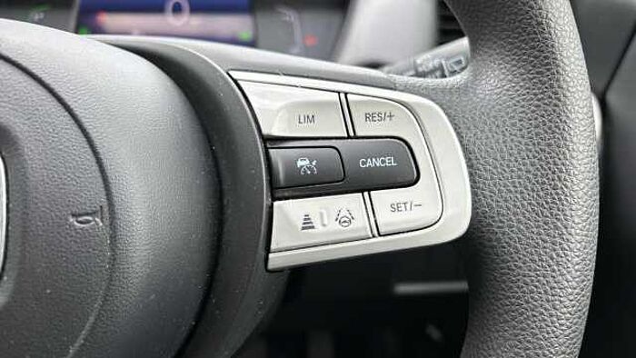 Honda Jazz Hybrid 1.5 h i-MMD SE Hatchback 5dr Petrol Hybrid eCVT Euro 6 (s/s) (107 ps) 