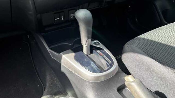 Honda Jazz 1.3 i-VTEC SE Hatchback 5dr Petrol CVT Euro 6 (s/s) (102 ps) 