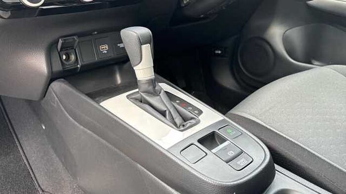 Honda Jazz Hybrid 1.5 h i-MMD SE Hatchback 5dr Petrol Hybrid eCVT Euro 6 (s/s) (109 ps) 