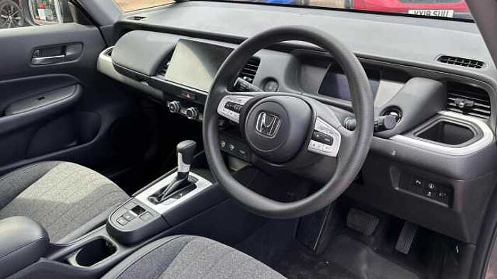Honda Jazz Hybrid 1.5 h i-MMD SR Hatchback 5dr Petrol Hybrid eCVT Euro 6 (s/s) (109 ps) 