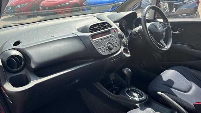 Honda Jazz 1.4 i-VTEC ES Plus Hatchback 5dr Petrol CVT Euro 5 (99 ps) 