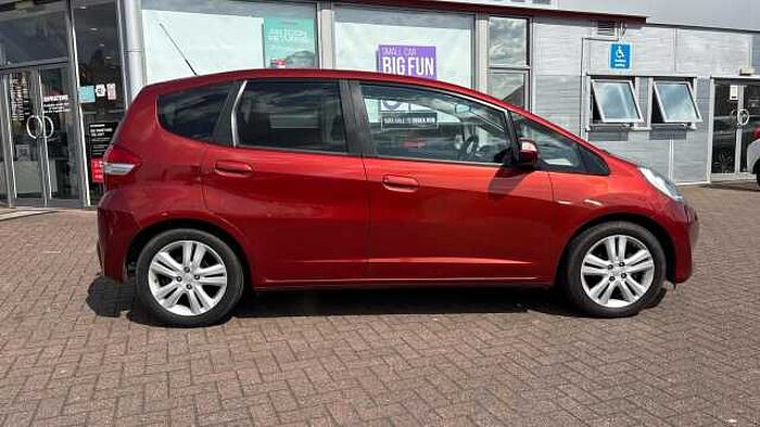Honda Jazz 1.4 i-VTEC ES Plus Hatchback 5dr Petrol CVT Euro 5 (99 ps) 