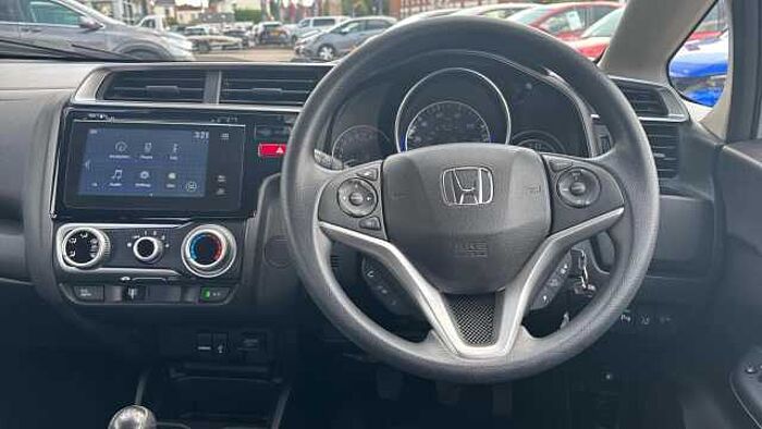 Honda Jazz 1.3 i-VTEC SE Navi Hatchback 5dr Petrol Manual Euro 6 (s/s) (102 ps) 