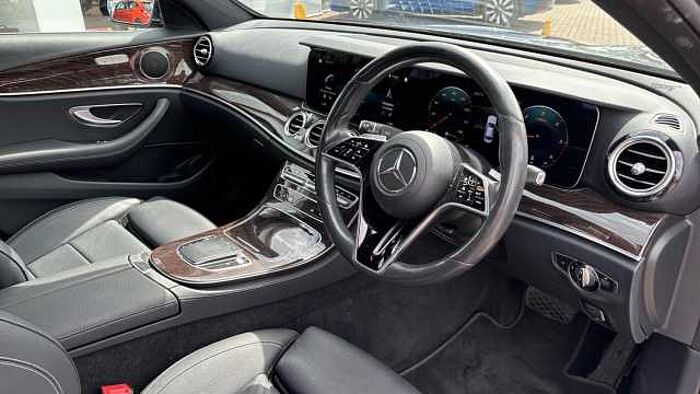 Mercedes-Benz 2.0 E220d Sport Saloon 4dr Diesel G-Tronic+ Euro 6 (s/s) (194 ps) 