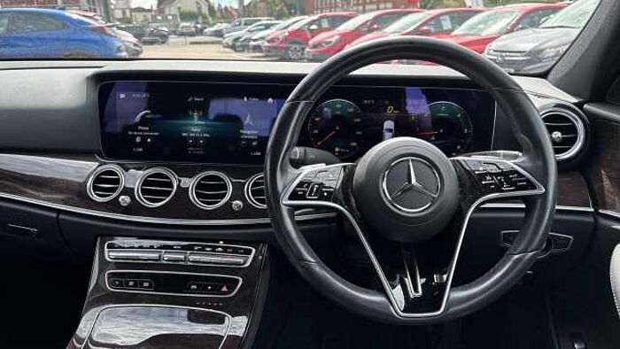 Mercedes-Benz 2.0 E220d Sport Saloon 4dr Diesel G-Tronic+ Euro 6 (s/s) (194 ps) 