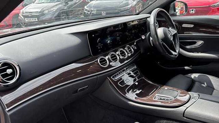 Mercedes-Benz 2.0 E220d Sport Saloon 4dr Diesel G-Tronic+ Euro 6 (s/s) (194 ps) 