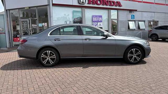 Mercedes-Benz 2.0 E220d Sport Saloon 4dr Diesel G-Tronic+ Euro 6 (s/s) (194 ps) 