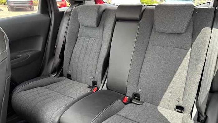 Honda Jazz Hybrid 1.5 h i-MMD Advance Hatchback 5dr Petrol Hybrid eCVT Euro 6 (s/s) (122 ps) 