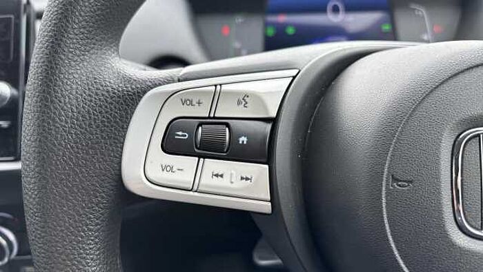 Honda Jazz Hybrid 1.5 h i-MMD SR Hatchback 5dr Petrol Hybrid eCVT Euro 6 (s/s) (109 ps) 