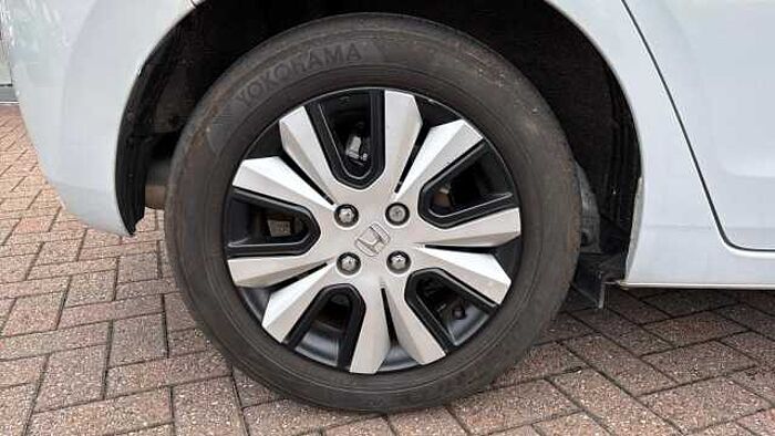 Honda Jazz Hybrid 1.5 h i-MMD SR Hatchback 5dr Petrol Hybrid eCVT Euro 6 (s/s) (109 ps) 