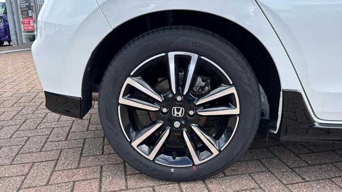 Honda Jazz 1.5 h i-MMD Advance Sport Hatchback 5dr Petrol Hybrid eCVT Euro 6 (s/s) (122 ps) 