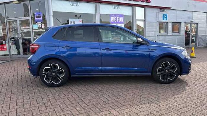 Volkswagen Polo 1.0 TSI Black Edition Hatchback 5dr Petrol DSG Euro 6 (s/s) (115 ps) 
