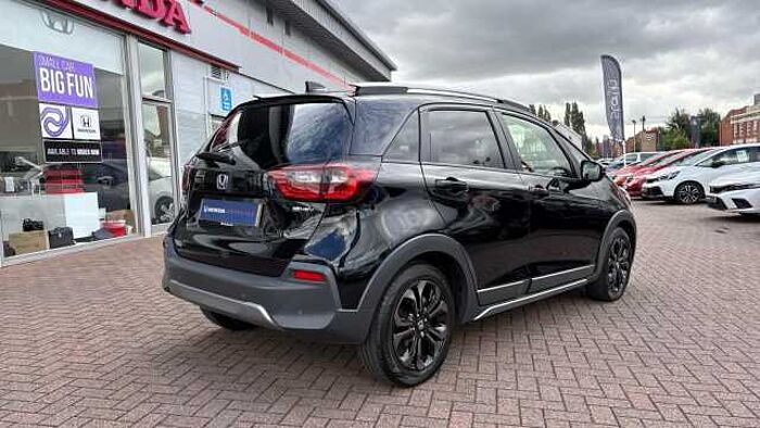 Honda Jazz Hybrid 1.5 h i-MMD Crosstar Advance Hatchback 5dr Petrol Hybrid eCVT Euro 6 (s/s) (122 