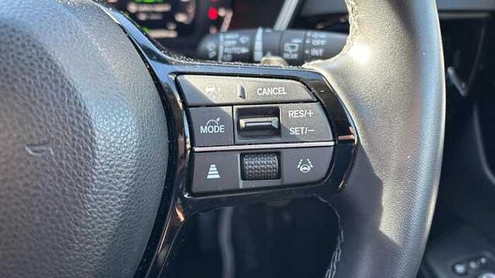 Honda CR-V Hybrid 2.0 h i-MMD Advance SUV 5dr Petrol Hybrid eCVT 4WD Euro 6 (s/s) (184 ps) 