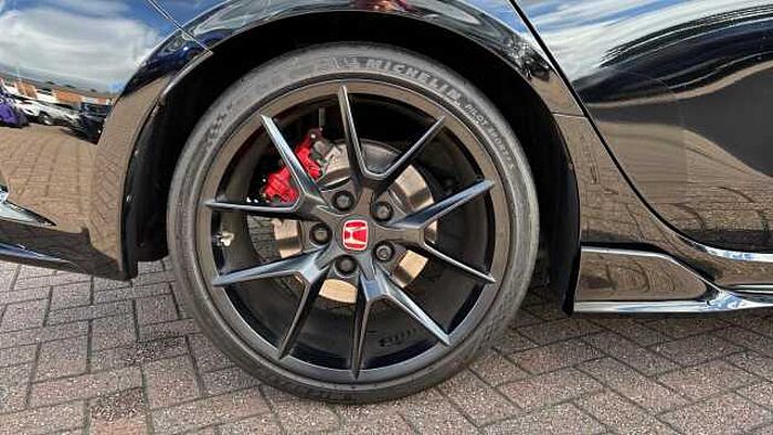 Honda Civic Type R 2.0 VTEC Turbo Type R Hatchback 5dr Petrol Manual Euro 6 (s/s) (329 ps) 