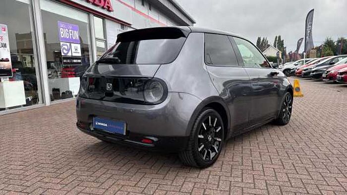 Honda e 35.5kWh Advance Hatchback 5dr Electric Auto (17in Alloy) (154 ps) 