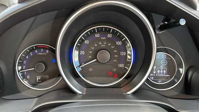 Honda Jazz 1.3 i-VTEC SE Navi Hatchback 5dr Petrol CVT Euro 6 (s/s) (102 ps) 