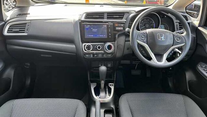Honda Jazz 1.3 i-VTEC SE Navi Hatchback 5dr Petrol CVT Euro 6 (s/s) (102 ps) 