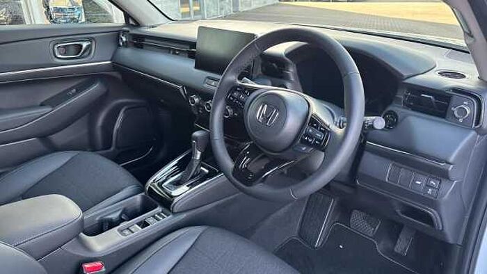 Honda HR-V Hybrid 1.5 h i-MMD e:HEV Advance SUV 5dr Petrol Hybrid CVT Euro 6 (s/s) (131 ps) 