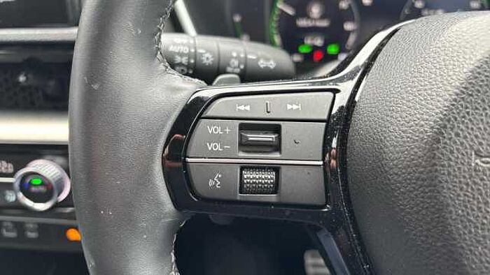 Honda CR-V Hybrid 2.0 17.7kWh Advance Tech SUV 5dr Petrol Plug-in Hybrid eCVT Euro 6 (s/s) (184 ps 