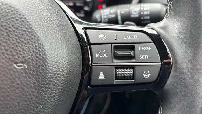 Honda CR-V Hybrid 2.0 17.7kWh Advance Tech SUV 5dr Petrol Plug-in Hybrid eCVT Euro 6 (s/s) (184 ps 