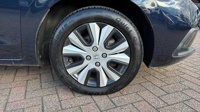 Honda Jazz Hybrid 1.5 h i-MMD SR Hatchback 5dr Petrol Hybrid eCVT Euro 6 (s/s) (109 ps) 